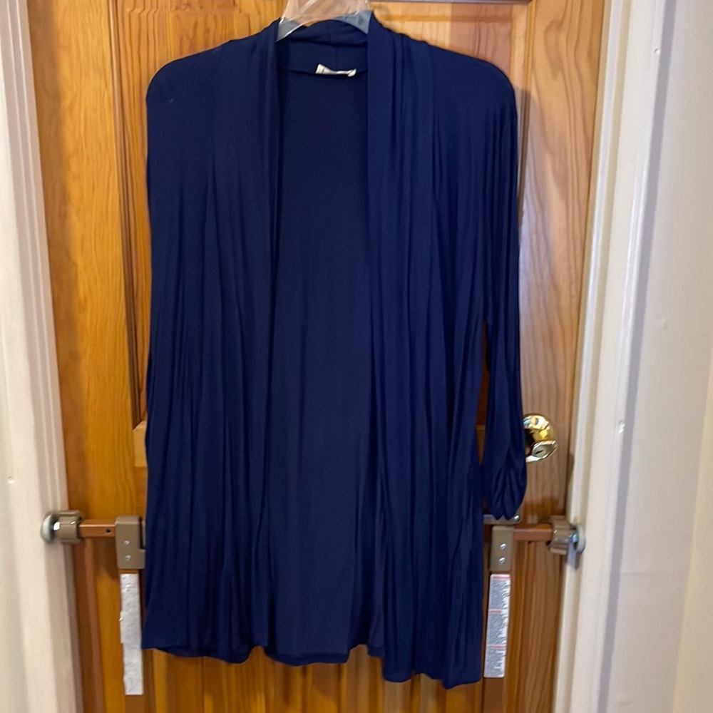 Navy light went ruched sleeve jacket 95%rayon 5%spandex
